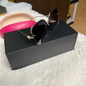 Alexander McQueen sunglasses